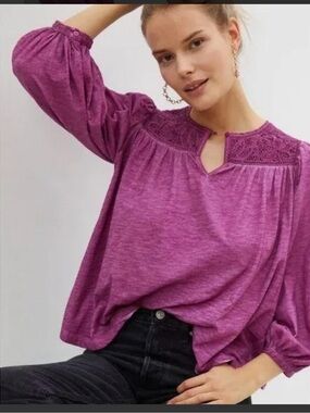 Anthropologie Kay lace raspberry plum crop long sleeve top Size XS‎